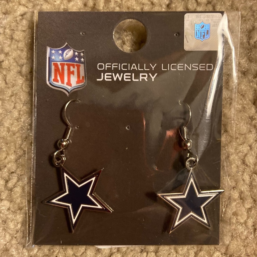 Dallas Cowboys Star pierced earrings